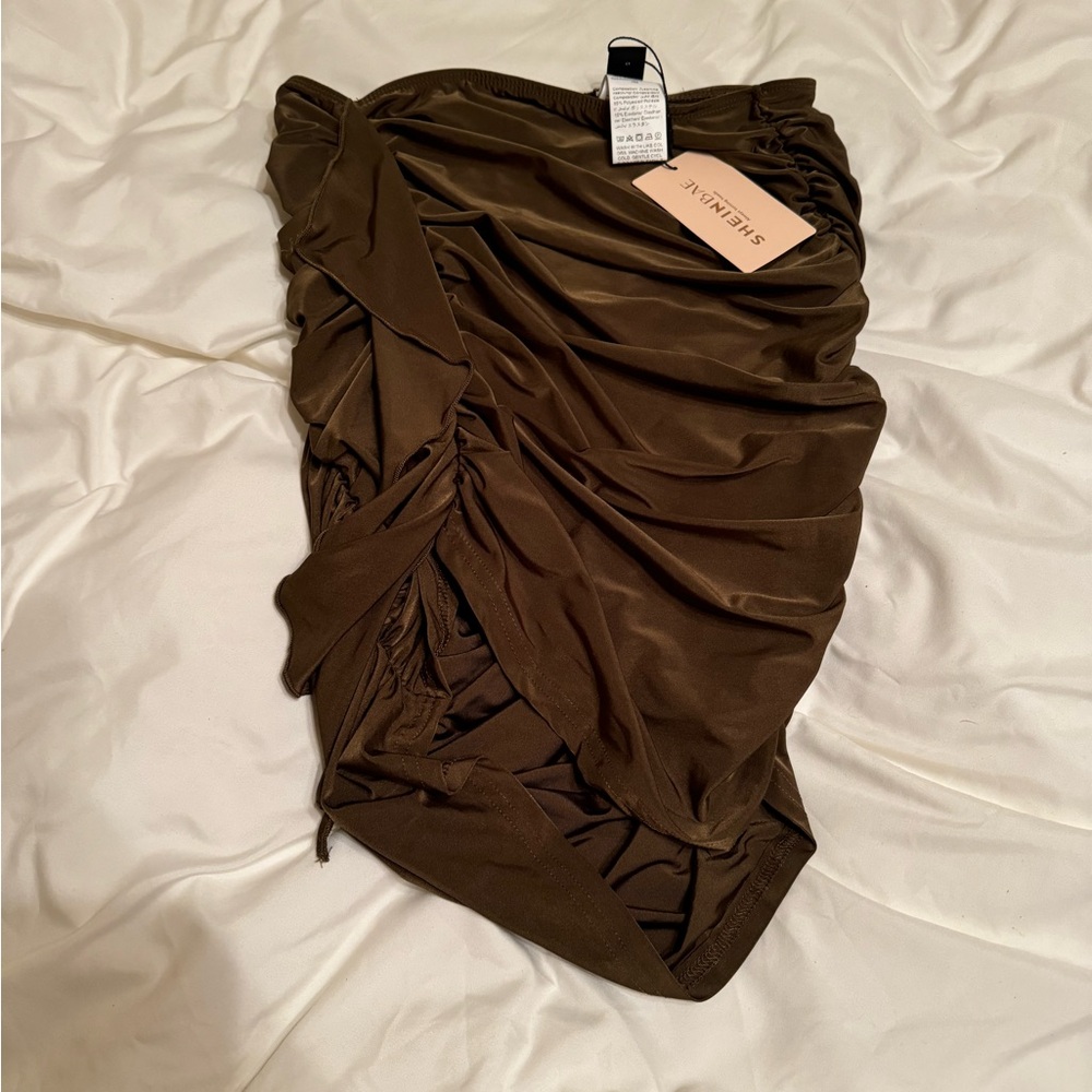 Slinky style skirt